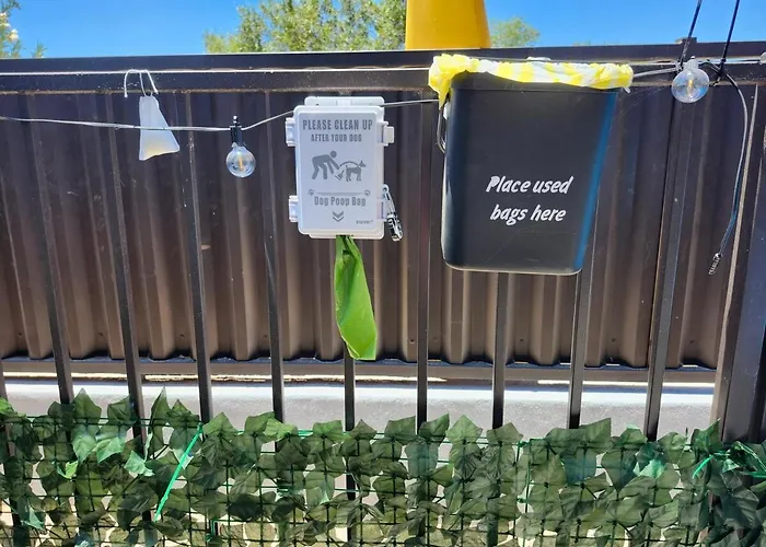 Apartment Pet & Family Friendly 2br Fenced Yard King Bed