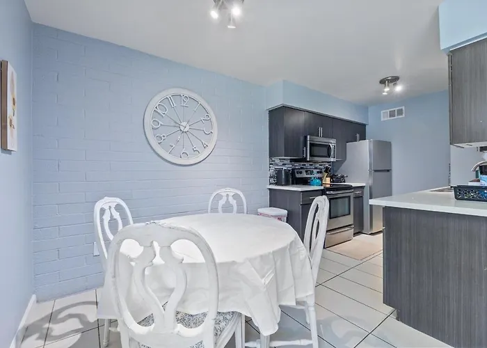 Apartment Pet & Family Friendly 2br Fenced Yard King Bed Phoenix